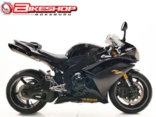 Yamaha YZF R1