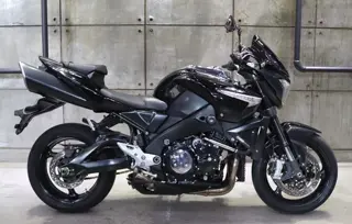 Suzuki GSX 1300 BK (B-KING)