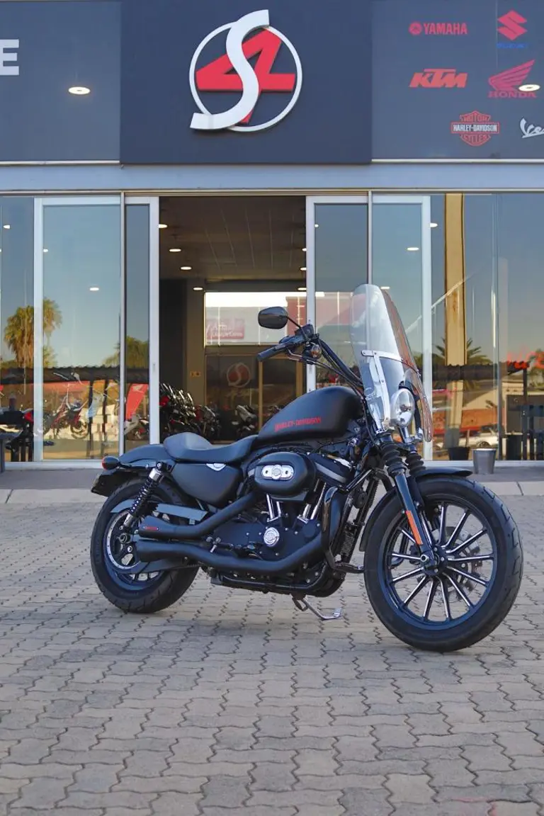 Harley-Davidson SPORSTER XL 883 N IRON 2011