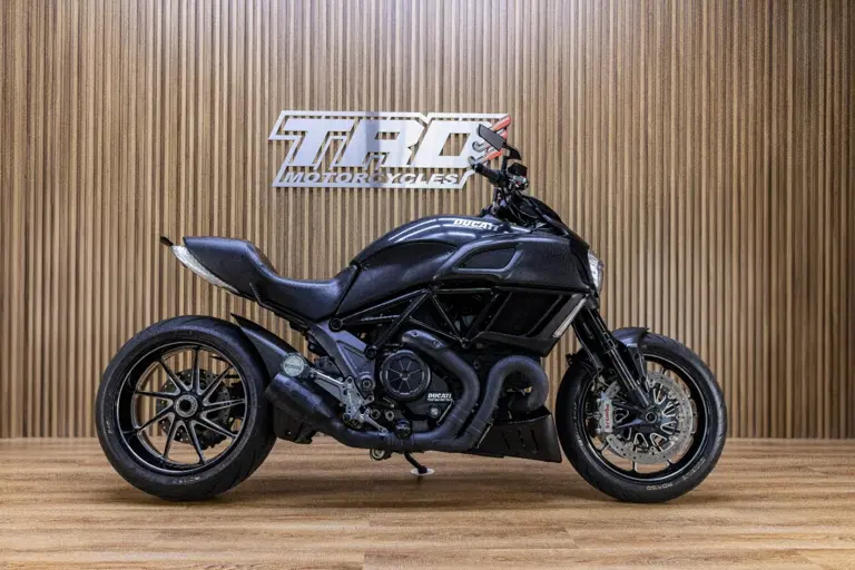 Ducati Diavel 1200 2014
