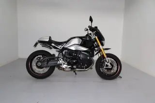 BMW R NINE T