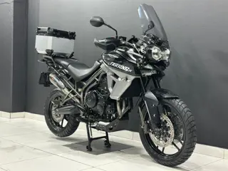 Triumph Tiger 800 XRX