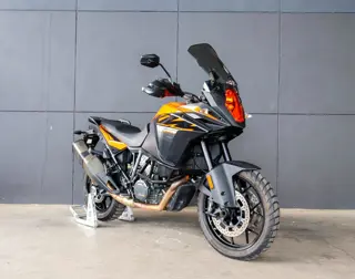 KTM 1090 ADVENTURE KTM 1090 ADVENTURE