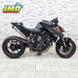KTM 1290 SUPER DUKE R