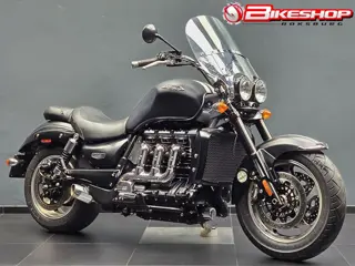 Triumph Rocket Iii ROADSTER 2.3