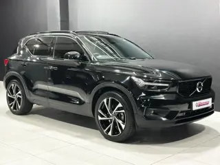 Volvo XC40 T5 AWD R-Design