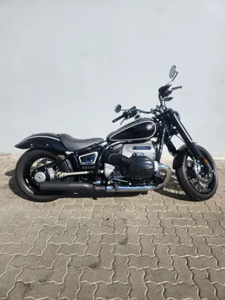 BMW R1800