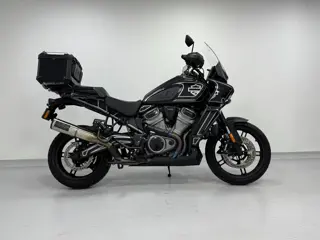 Harley-Davidson Pan America 1250 S - ARH and Laced Wheels