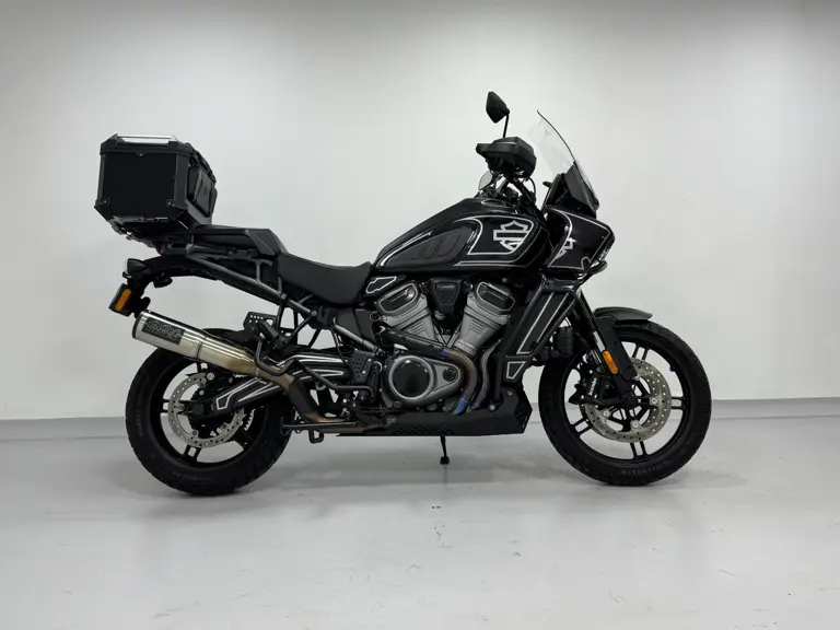Harley-Davidson Pan America 1250 S - ARH and Laced Wheels 2022