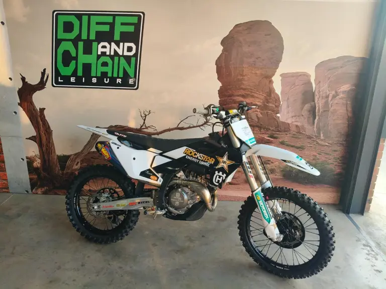Husqvarna Fc 450 rockstar factory edition Manual 2023