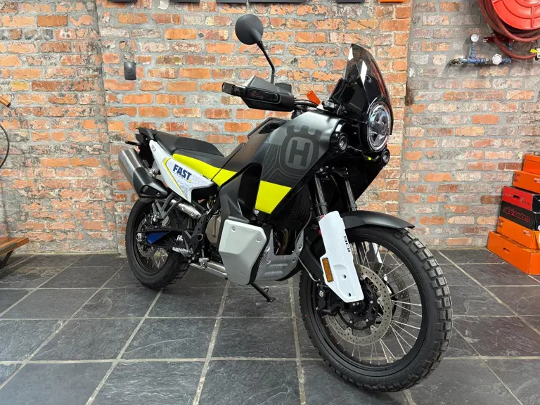 Husqvarna Norden 901 2023
