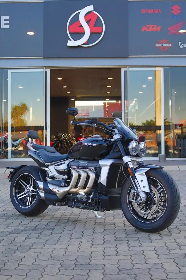 Triumph Rocket 3 GT 2024