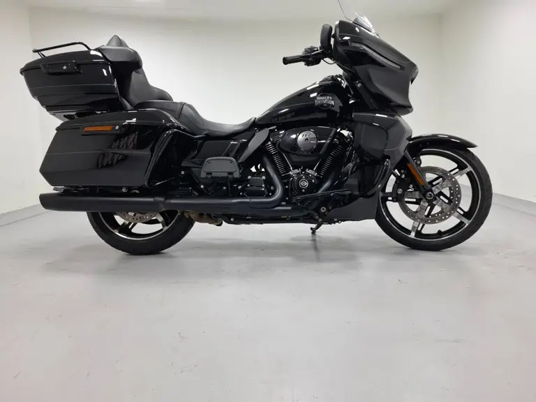 Harley-Davidson Street Glide Ultra 117 2025