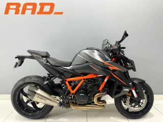 KTM 1390 SUPER DUKE R