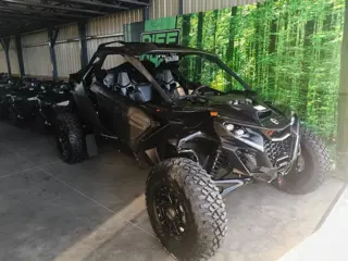 Can-Am MAVERICK R X RS AUTOMATIC