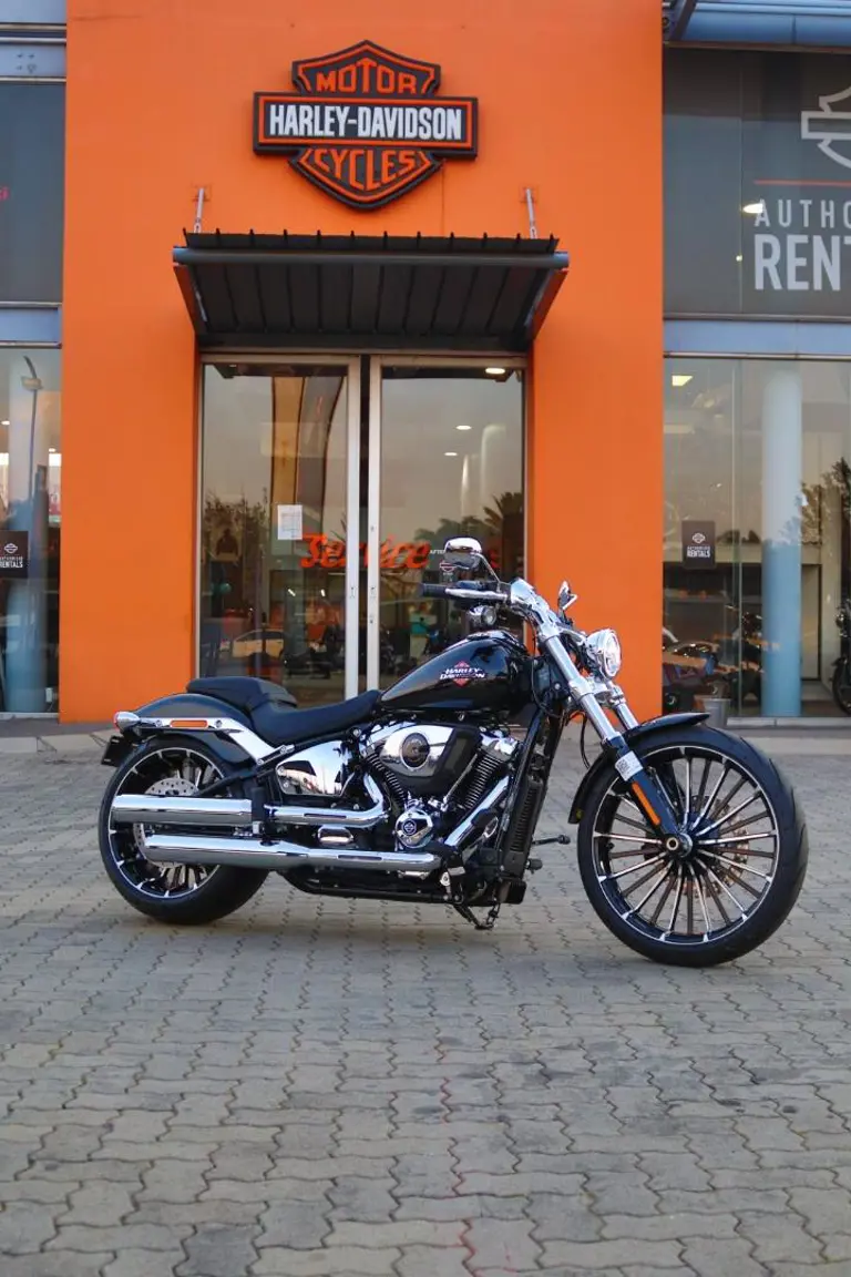 Harley-Davidson Softail Breakout 117 2026