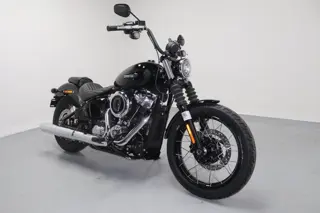 Harley-Davidson STREET BOB 117