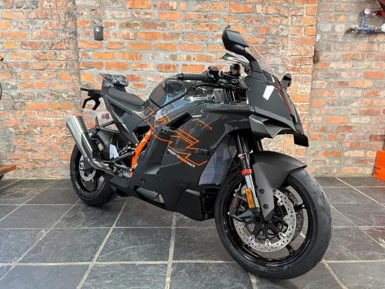 KTM 990 RC R 2026