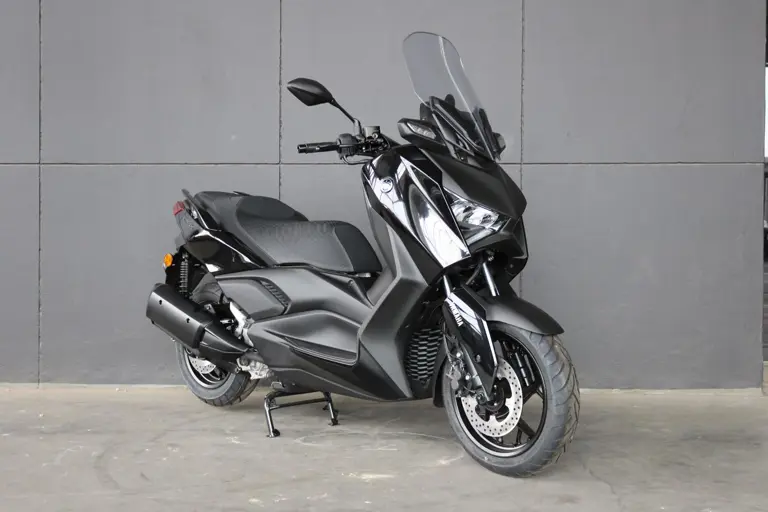 Yamaha XMAX 2025 YAMAHA 300 XMAX 2026