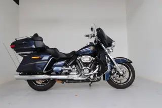 Harley-Davidson CVO Ultra Limited Anniversary 117