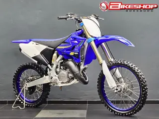 Yamaha YZ 125