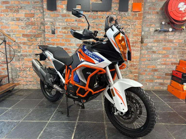 KTM 1290 SUPER ADVENTURE R 2021