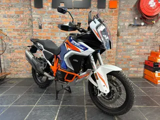 2022 KTM 1290 SUPER ADVENTURE R