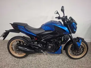Bajaj 400 DOMINAR D400