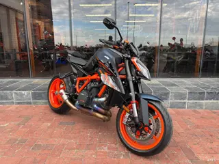 KTM 1290 SUPER DUKE R
