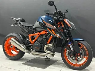 KTM 1290 SUPER DUKE R