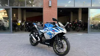 Suzuki GSX 250SF