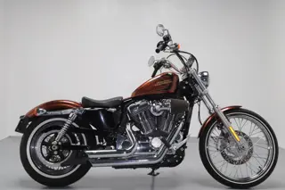 Harley-Davidson SPORTSTER XL 1200 V SEVENTY TWO