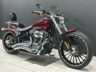 Harley-Davidson BREAKOUT
