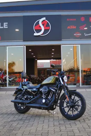 Harley-Davidson SPORTSTER XL883N IRON ABS