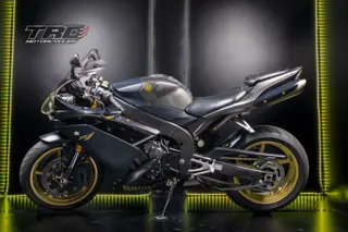 Yamaha R1 YZF