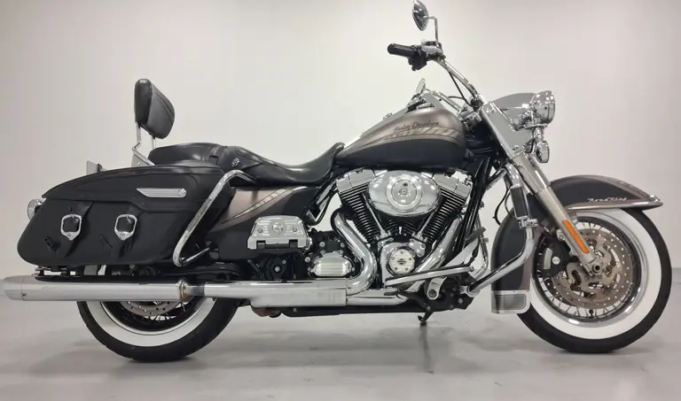 Harley-Davidson ROAD KING CLASSIC 2012