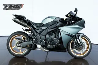 Yamaha YZF R1