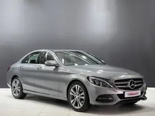 Mercedes-Benz C-Class C220 Bluetec Avantgarde Auto