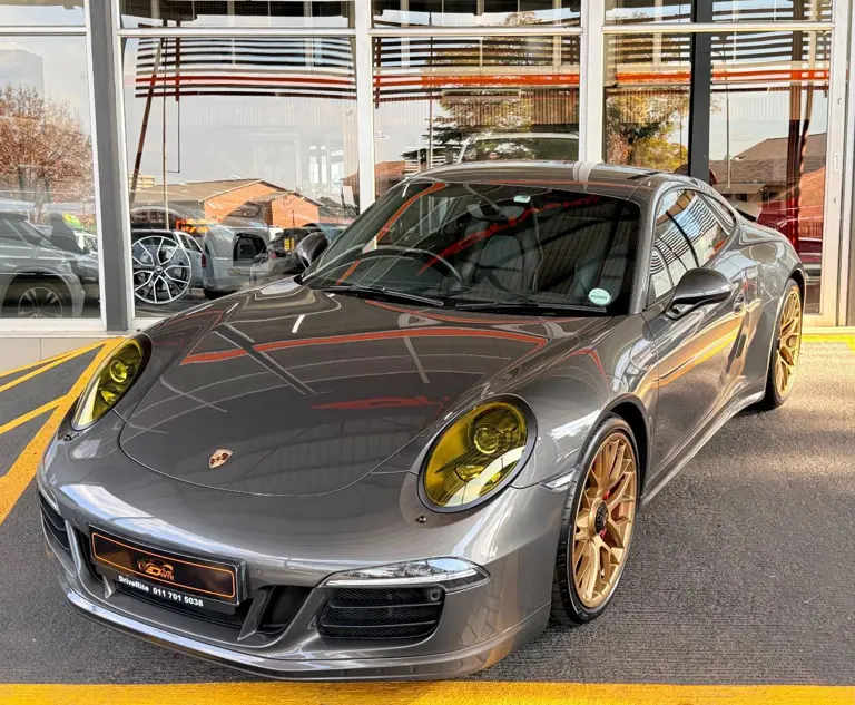 Porsche 911 Carrera GTS Coupe Auto 2015