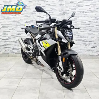 BMW S1000 R