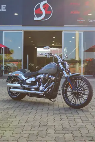 Harley-Davidson Breakout 117