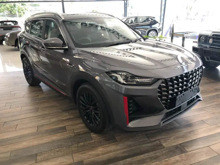 Jetour X70 Plus Deluxe 2026