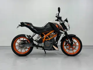 KTM Duke 390