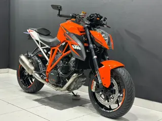 KTM 1290 SUPER DUKE R