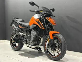 KTM 790 Duke