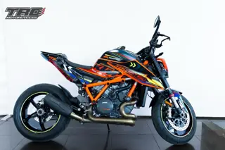 KTM 1290 SUPER DUKE R