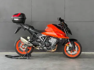 KTM 990 Duke