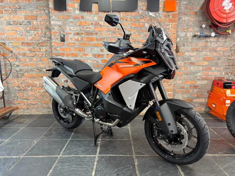KTM 1390 Super Adventure S EVO 2026