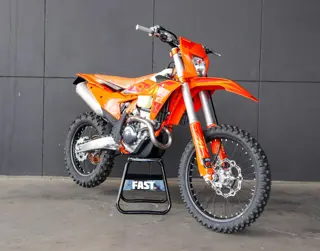 KTM 350 EXC-F SIX DAYS 2026 KTM 350 EXC-F SIX DAYS