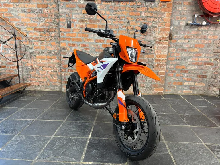 KTM 390 SMC R 2026